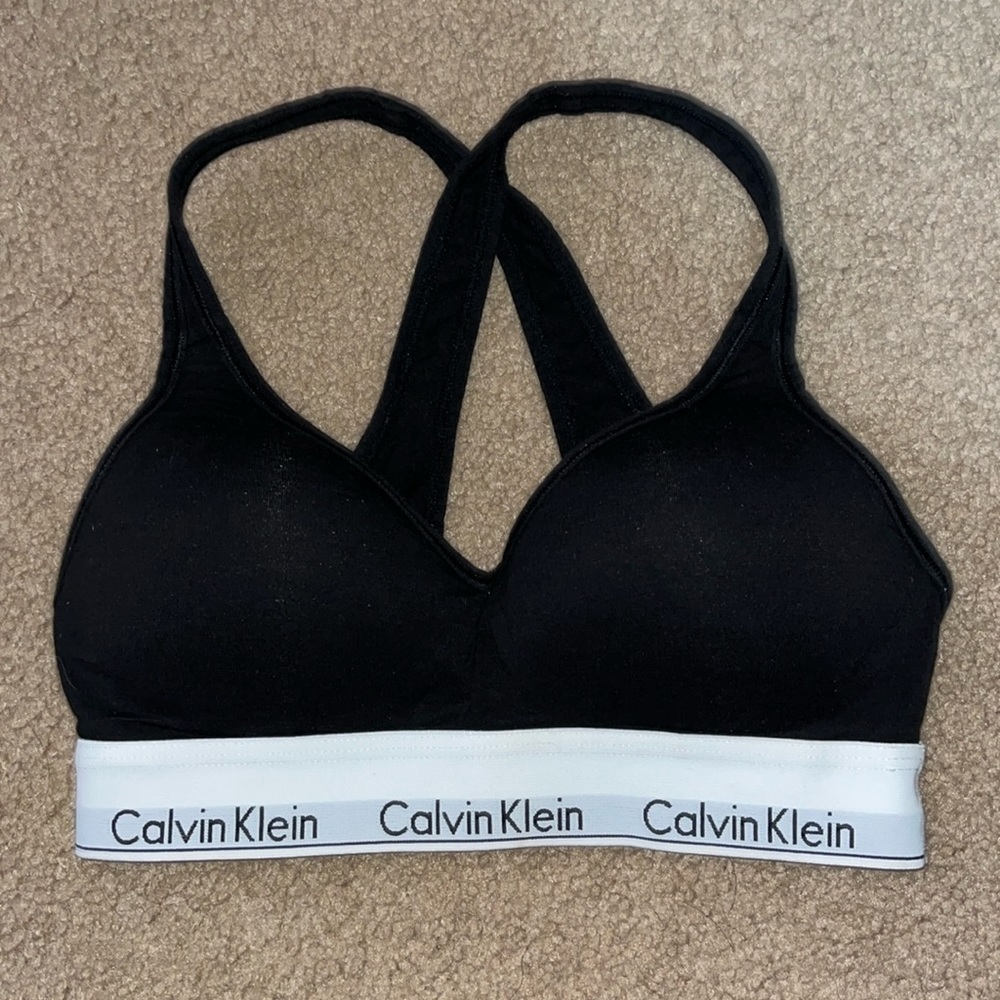 Calvin Klein Racer Back Push-Up Sports Bra